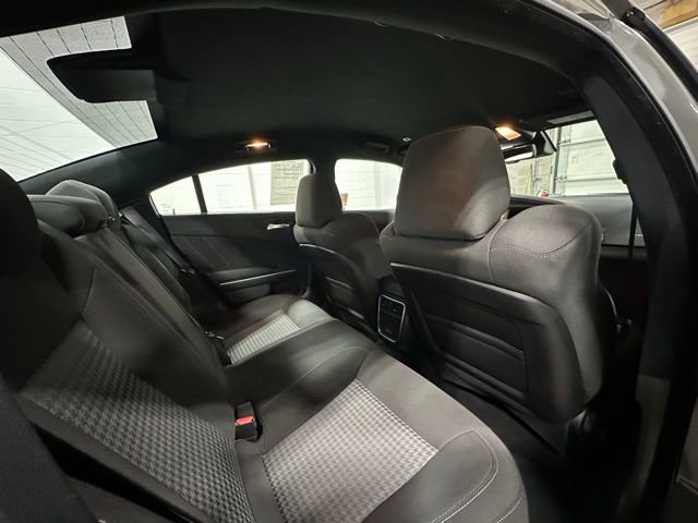Used 2023 Dodge Charger R/T w/ Technology Group image 16
