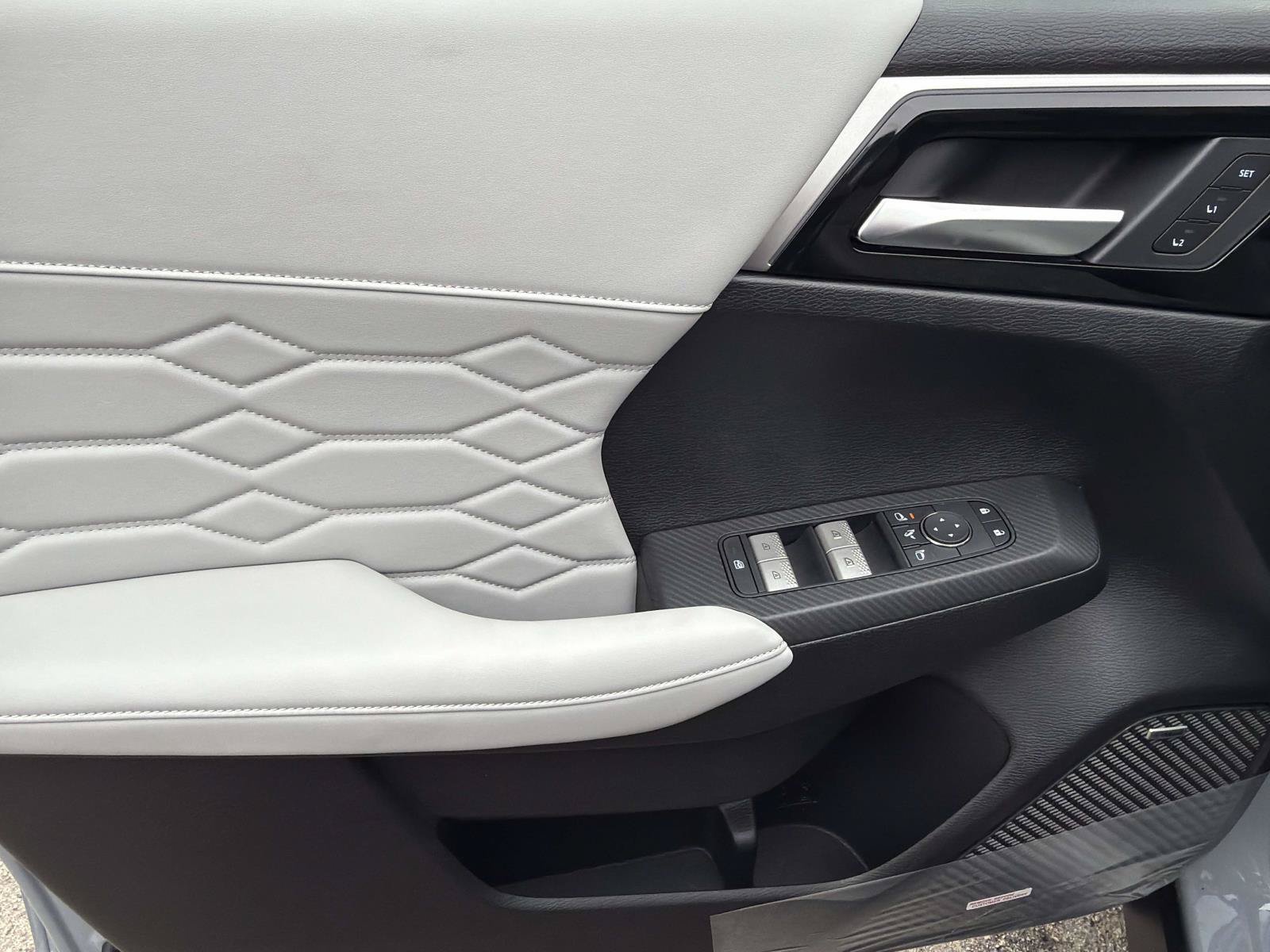 New 2026 Mitsubishi Outlander SEL AWD/4WD image 11