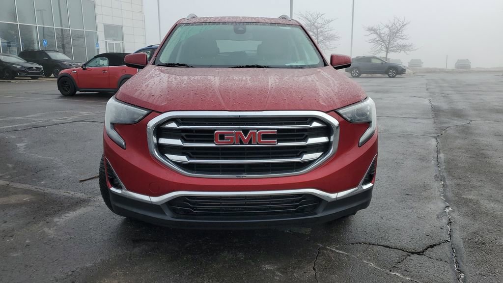 Used 2020 GMC Terrain SLT w/ Preferred Package image 2