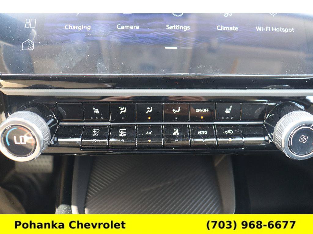 New 2027 Chevrolet Bolt LT w/ Comfort Package FWD image 17