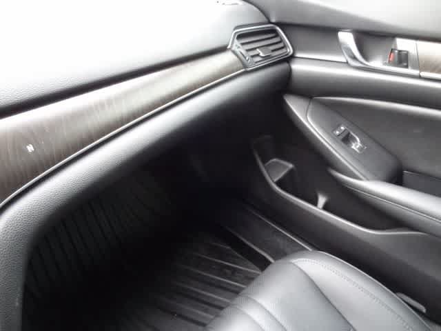 Used 2019 Honda Accord Touring image 44
