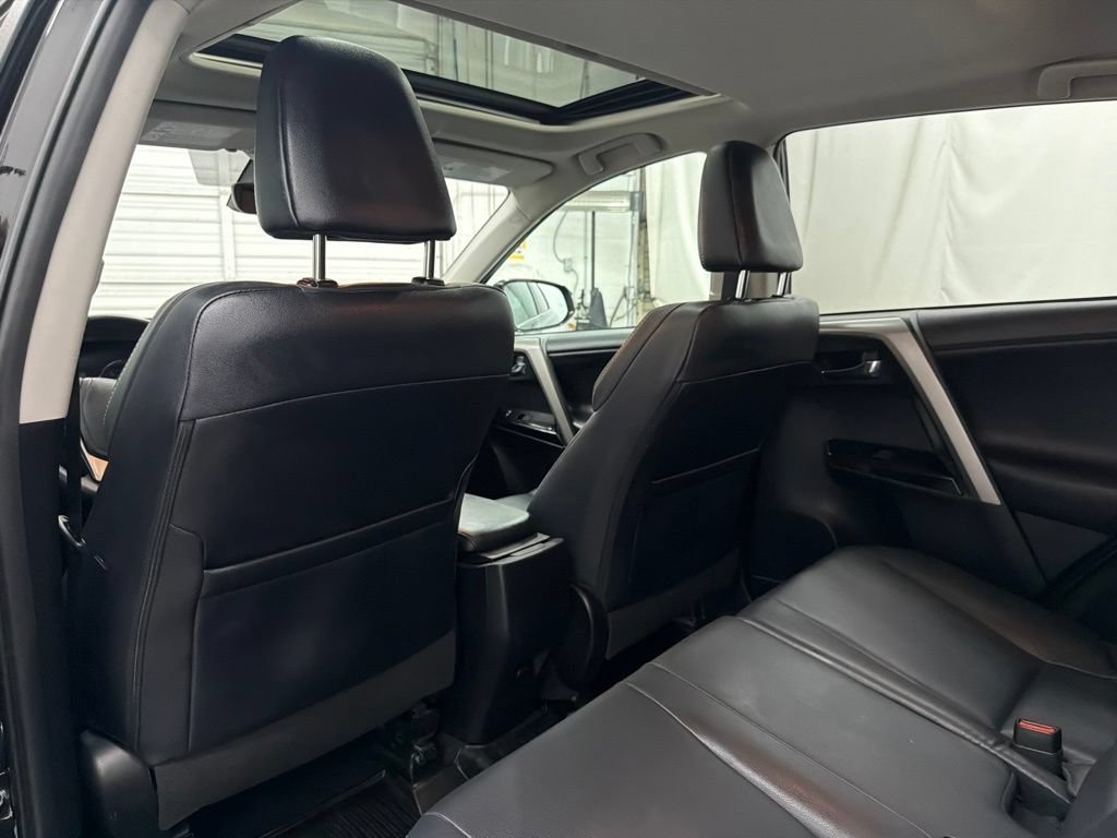 Used 2017 Toyota RAV4 Limited w/ Advanced Technology Package FWD image 19