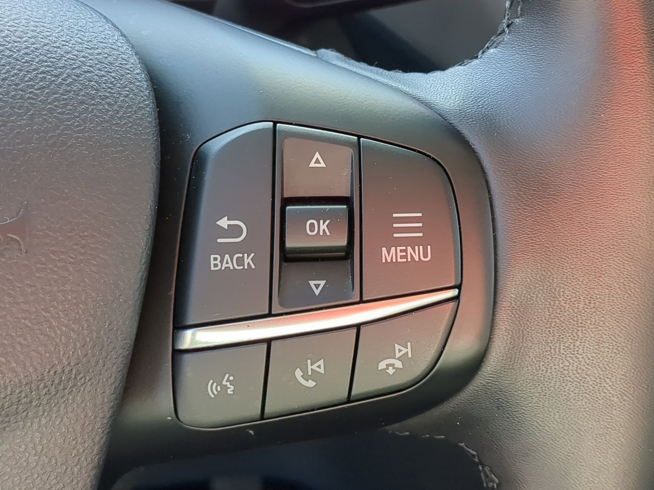 Used 2024 Ford Maverick Lariat w/ Black Appearance Package image 17
