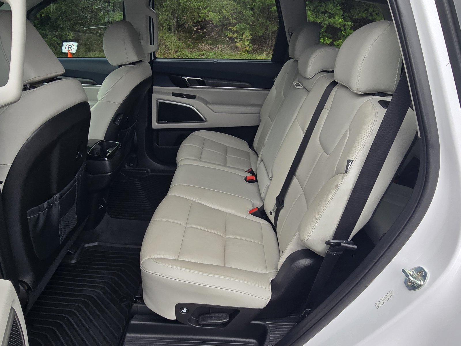Used 2023 Kia Telluride EX FWD image 11