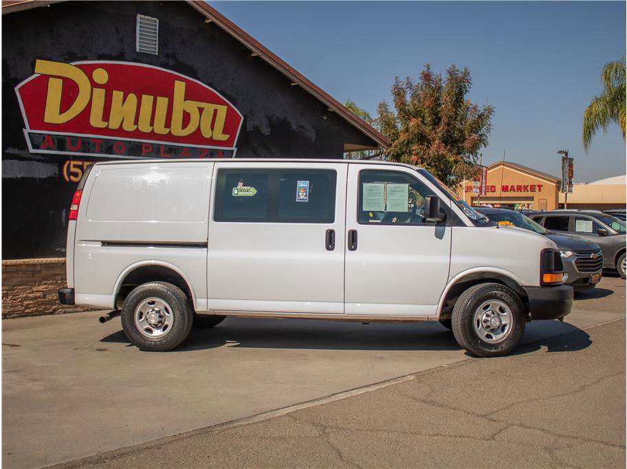 Used 2014 Chevrolet Express 2500 RWD image 7