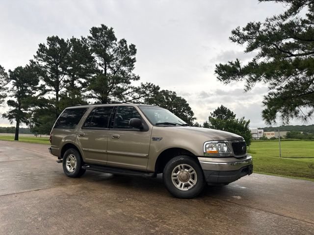 Used 2002 Ford Expedition XLT RWD image 8