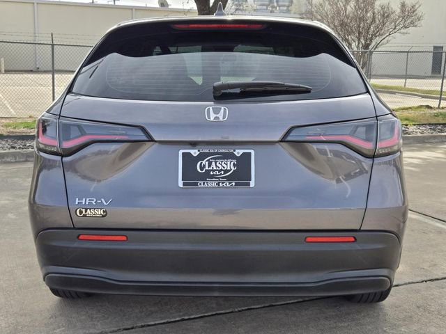 Used 2023 Honda HR-V LX image 5