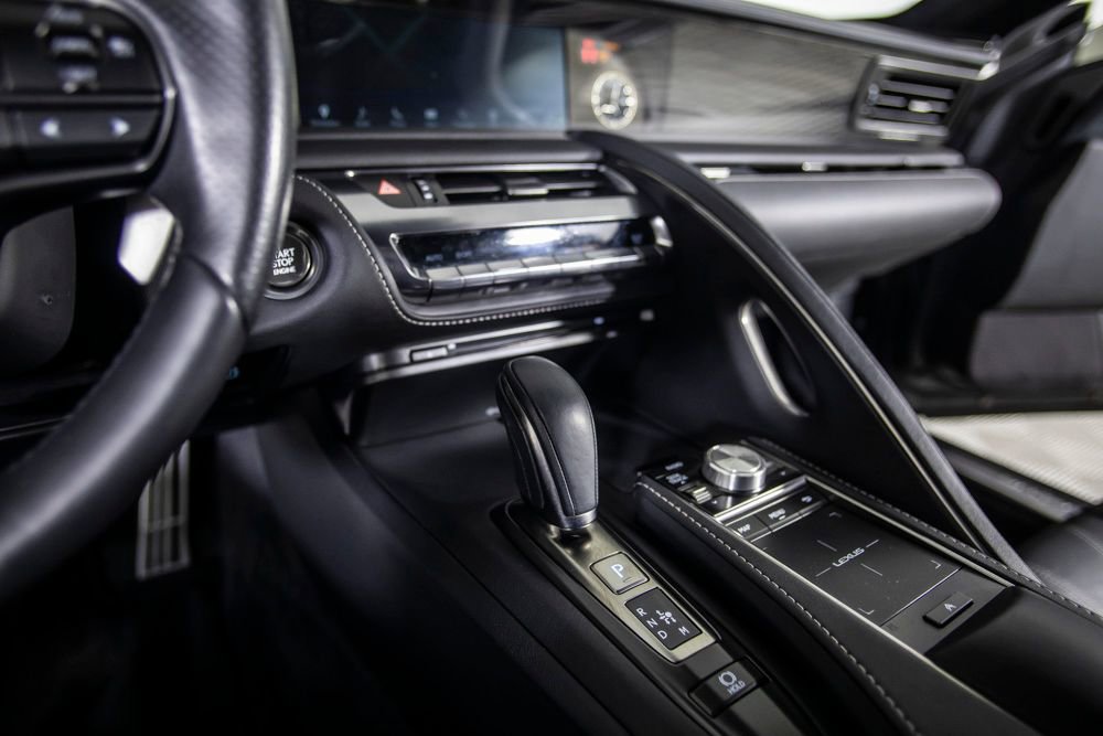 Used 2018 Lexus LC 500 Coupe image 32