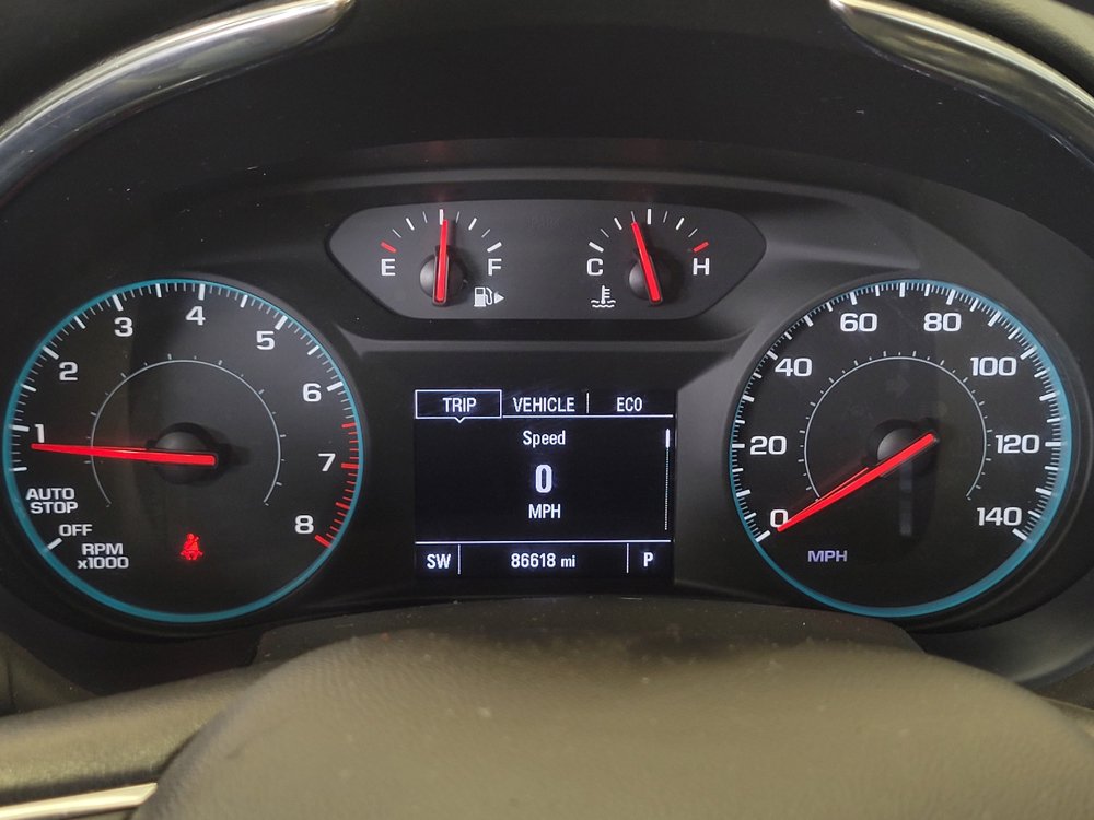 Used 2021 Chevrolet Malibu LT FWD image 23