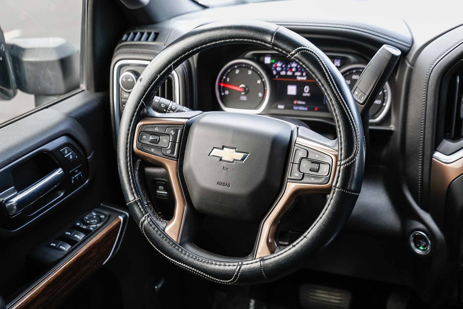 Used 2022 Chevrolet Silverado 2500 High Country w/ Safety Package II image 13