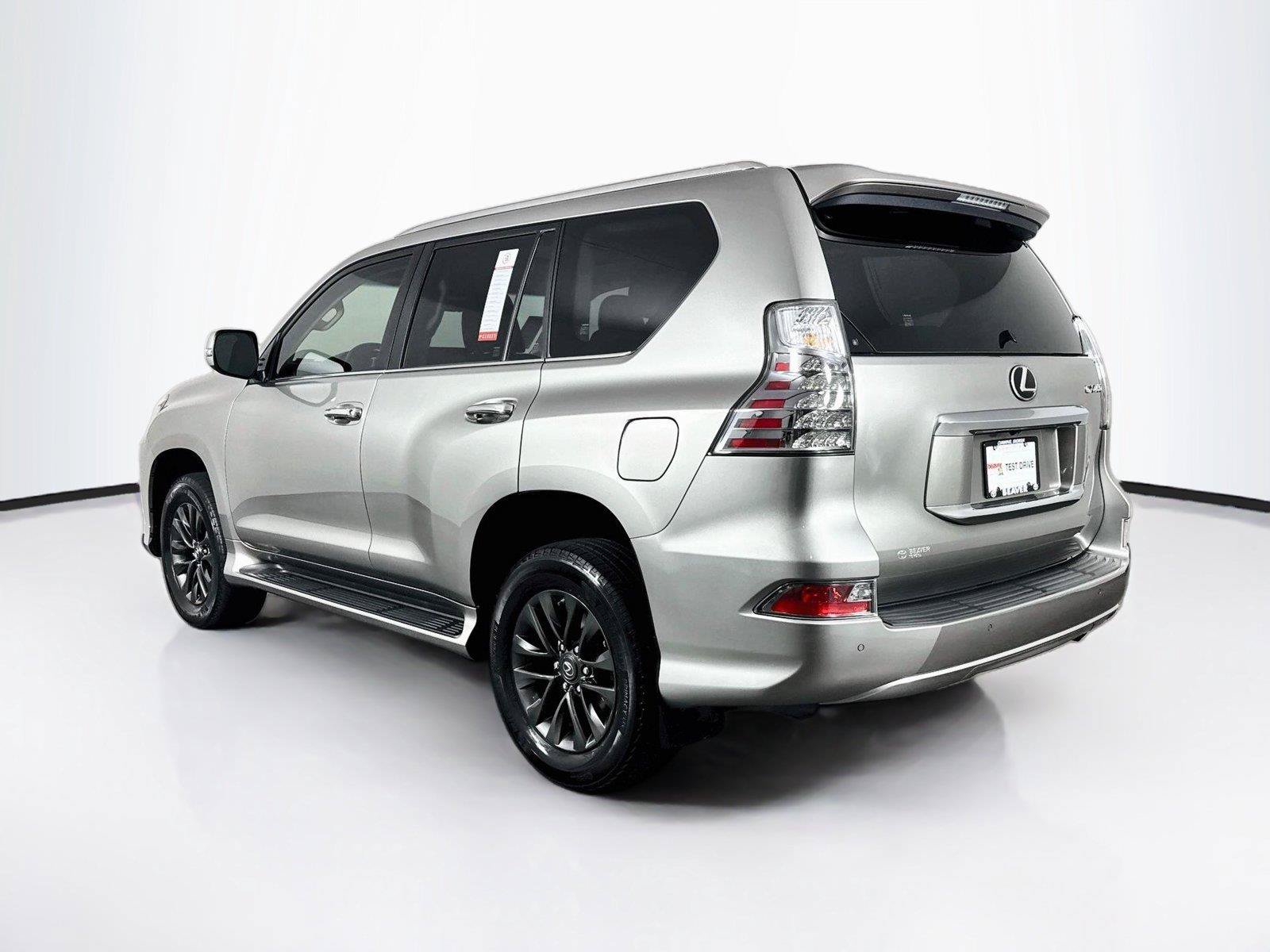 Used 2023 Lexus GX 460 Premium w/ Premium Plus Package AWD/4WD image 13