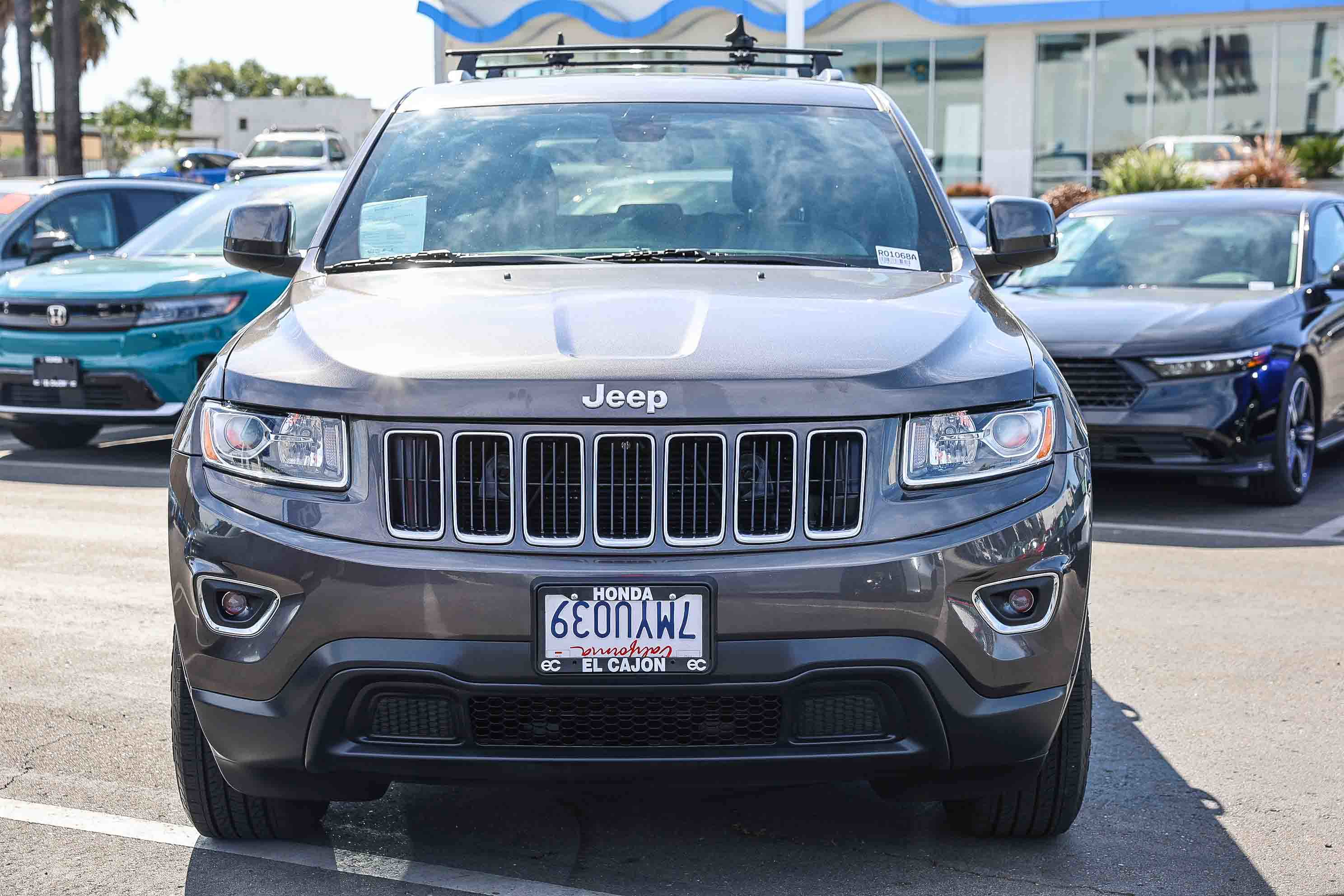 Used 2015 Jeep Grand Cherokee Laredo w/ Quick Order Package 23E image 16