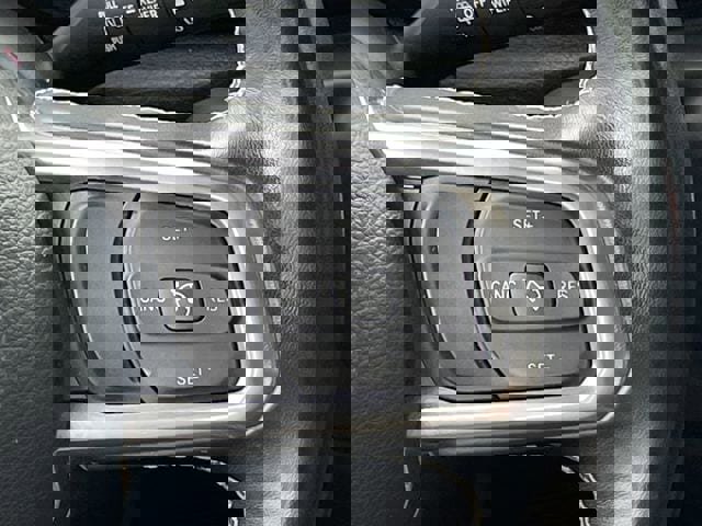 Used 2020 Jeep Wrangler Unlimited Sahara image 13