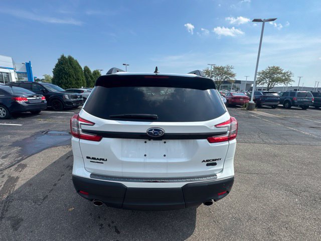 Certified 2024 Subaru Ascent Onyx Edition w/ Popular Package Onyx AWD/4WD image 5