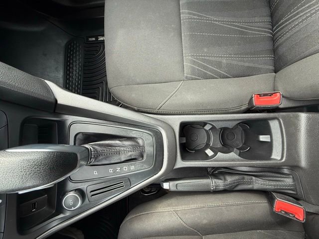 Used 2017 Ford Focus SEL image 16