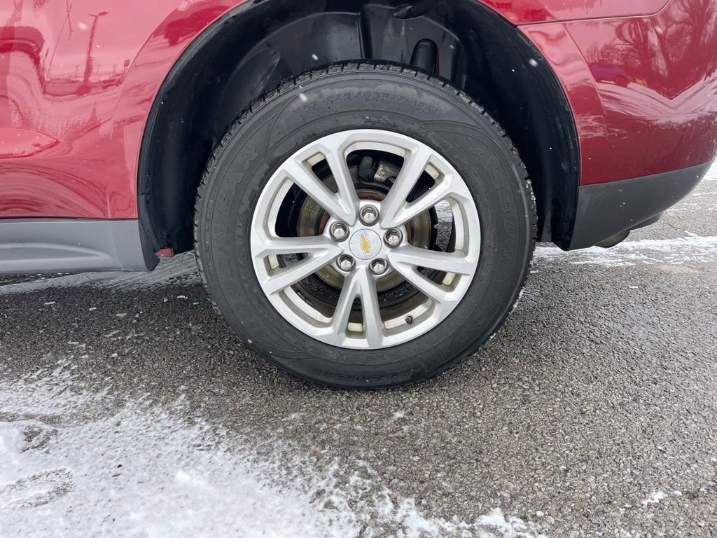 Used 2017 Chevrolet Equinox LT w/ Convenience Package image 10