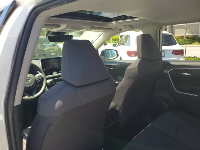 Used 2019 Toyota RAV4 XLE w/ Convenience Package AWD/4WD image 25