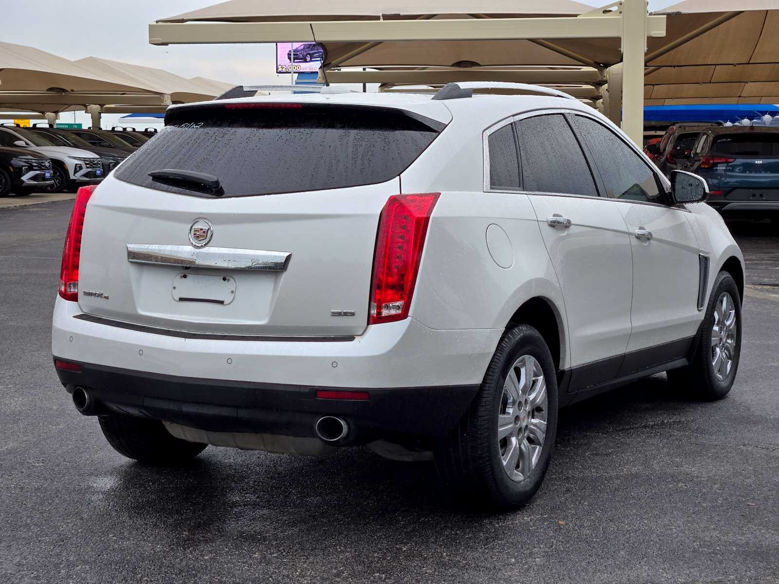 Used 2016 Cadillac SRX Luxury w/ Driver Awareness Package AWD/4WD image 7