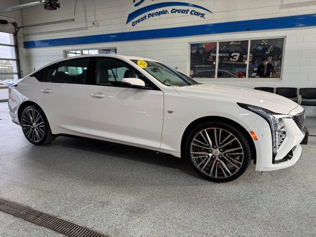 Used 2025 Cadillac CT5 Sport w/ Technology Package image 13