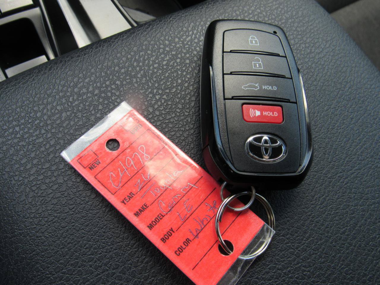 Used 2026 Toyota Camry LE FWD image 14