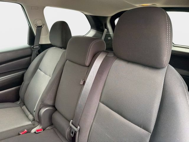 Used 2020 Nissan Pathfinder SV w/ Cargo Package FWD image 12