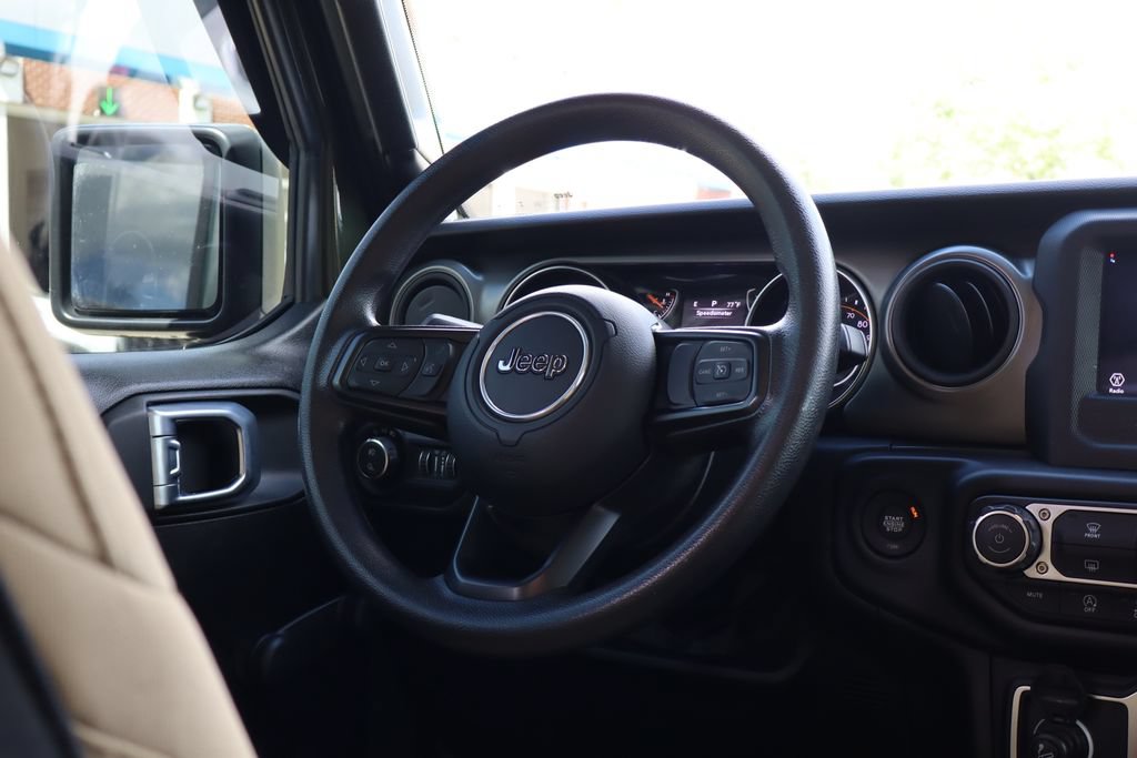 Used 2022 Jeep Gladiator Sport AWD/4WD image 43