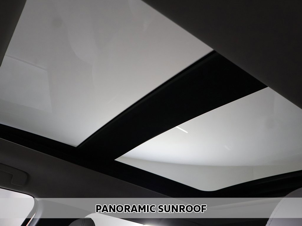 New 2025 Mitsubishi Outlander SE image 4