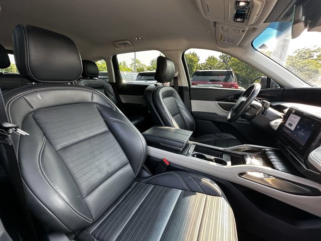 Certified 2024 Lincoln Nautilus Reserve AWD/4WD image 34