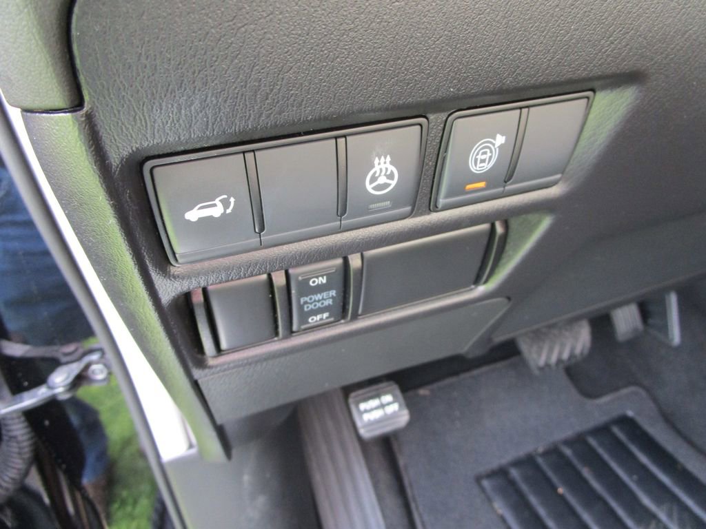 Used 2024 Nissan Armada SL w/ Cargo Package image 29