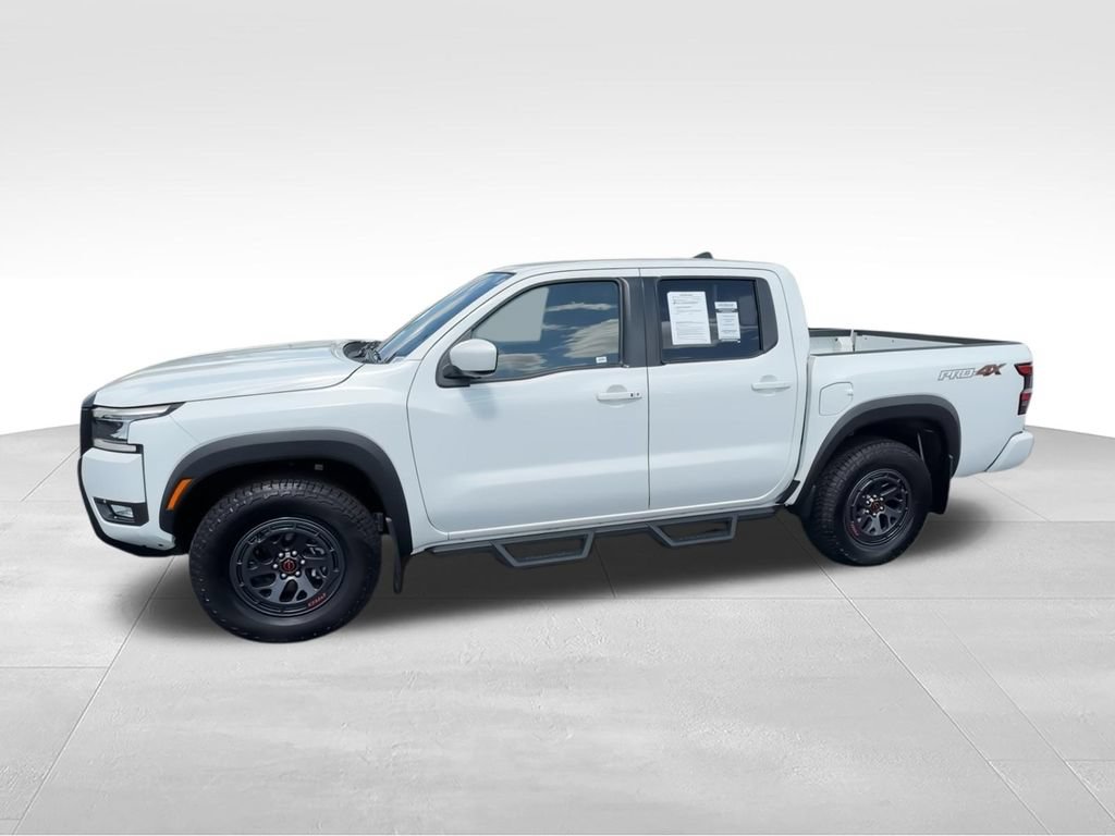 Used 2025 Nissan Frontier PRO-4X AWD/4WD image 6