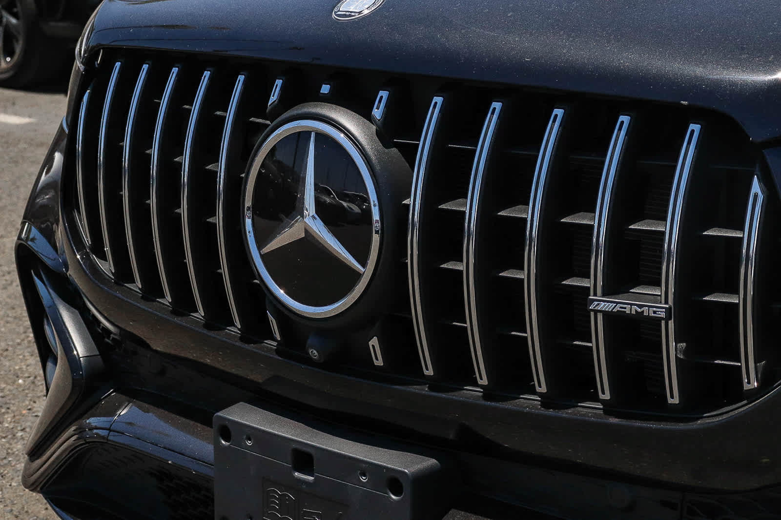 Used 2024 Mercedes-Benz GLE 53 AMG 4MATIC Coupe w/ Driver Assistance Package image 3