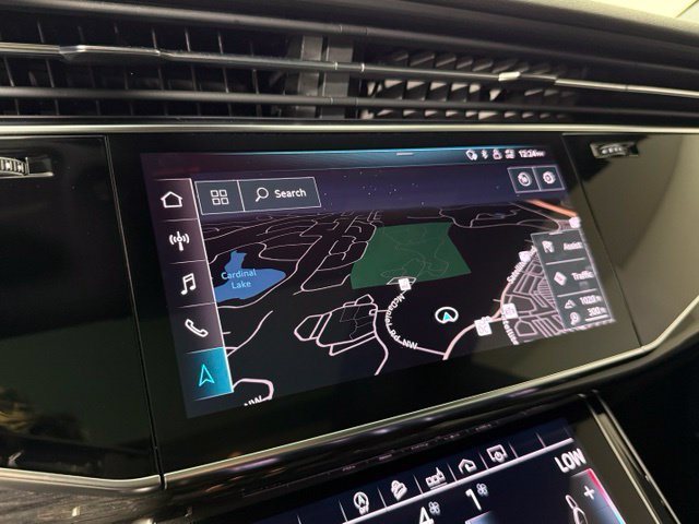 Used 2019 Audi Q8 Premium Plus w/ Premium Plus AWD/4WD image 20