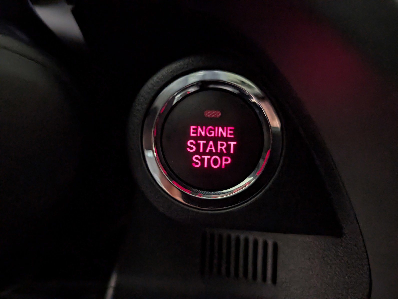 Certified 2025 Subaru Crosstrek 2.0i Premium image 24