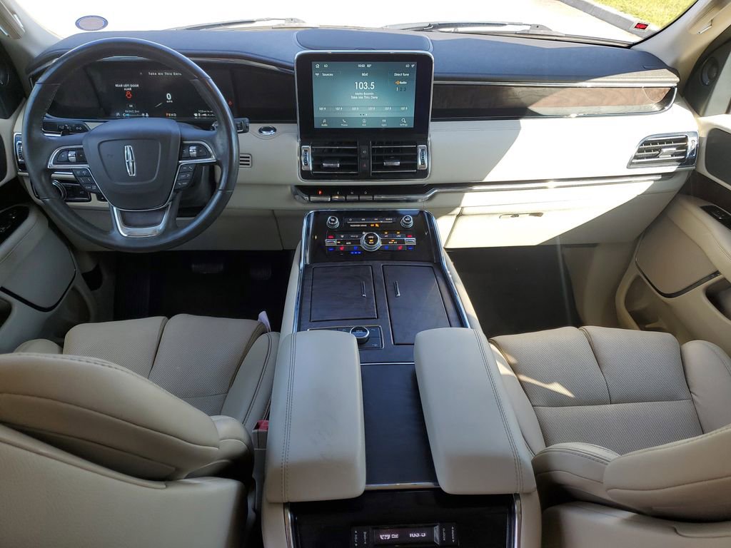 Used 2020 Lincoln Navigator L Reserve image 15
