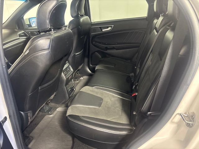 Used 2019 Ford Edge ST w/ Equipment Group 401A AWD/4WD image 23