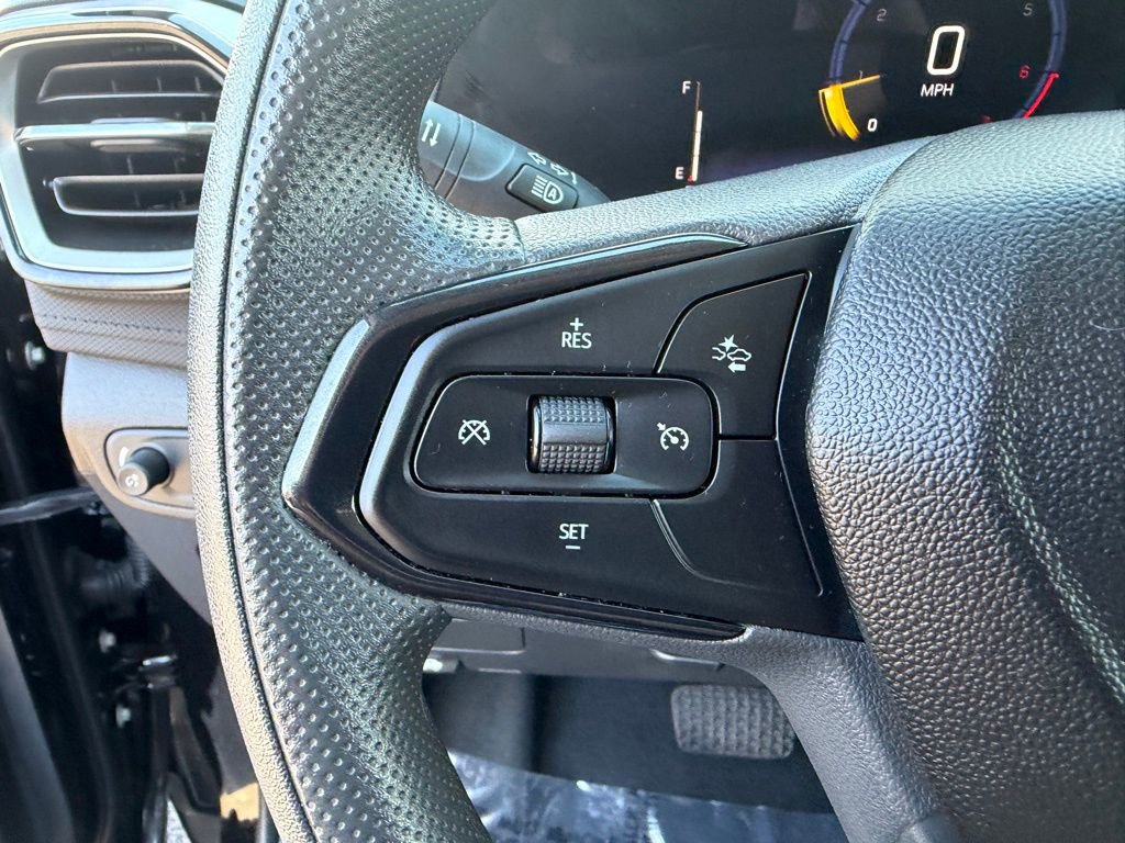 Used 2024 Chevrolet TrailBlazer LS image 22