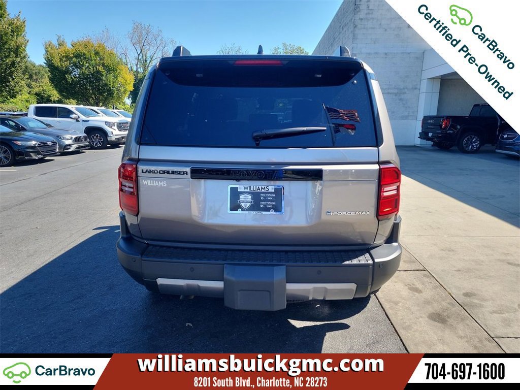 Used 2024 Toyota Land Cruiser image 8