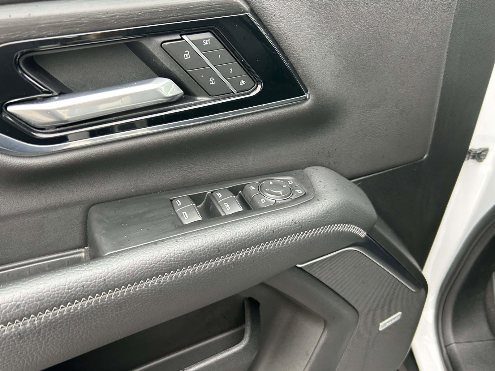 Used 2025 GMC Yukon Denali image 21