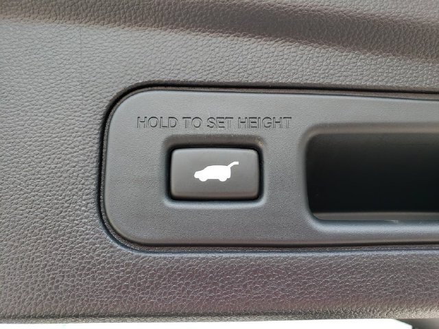Used 2023 Acura MDX w/ Technology Package AWD/4WD image 31