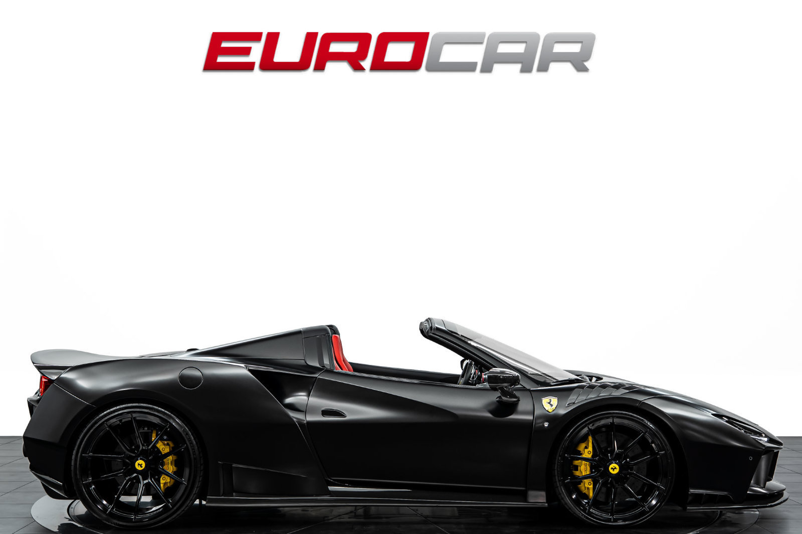 Used 2022 Ferrari F8 Tributo RWD image 8