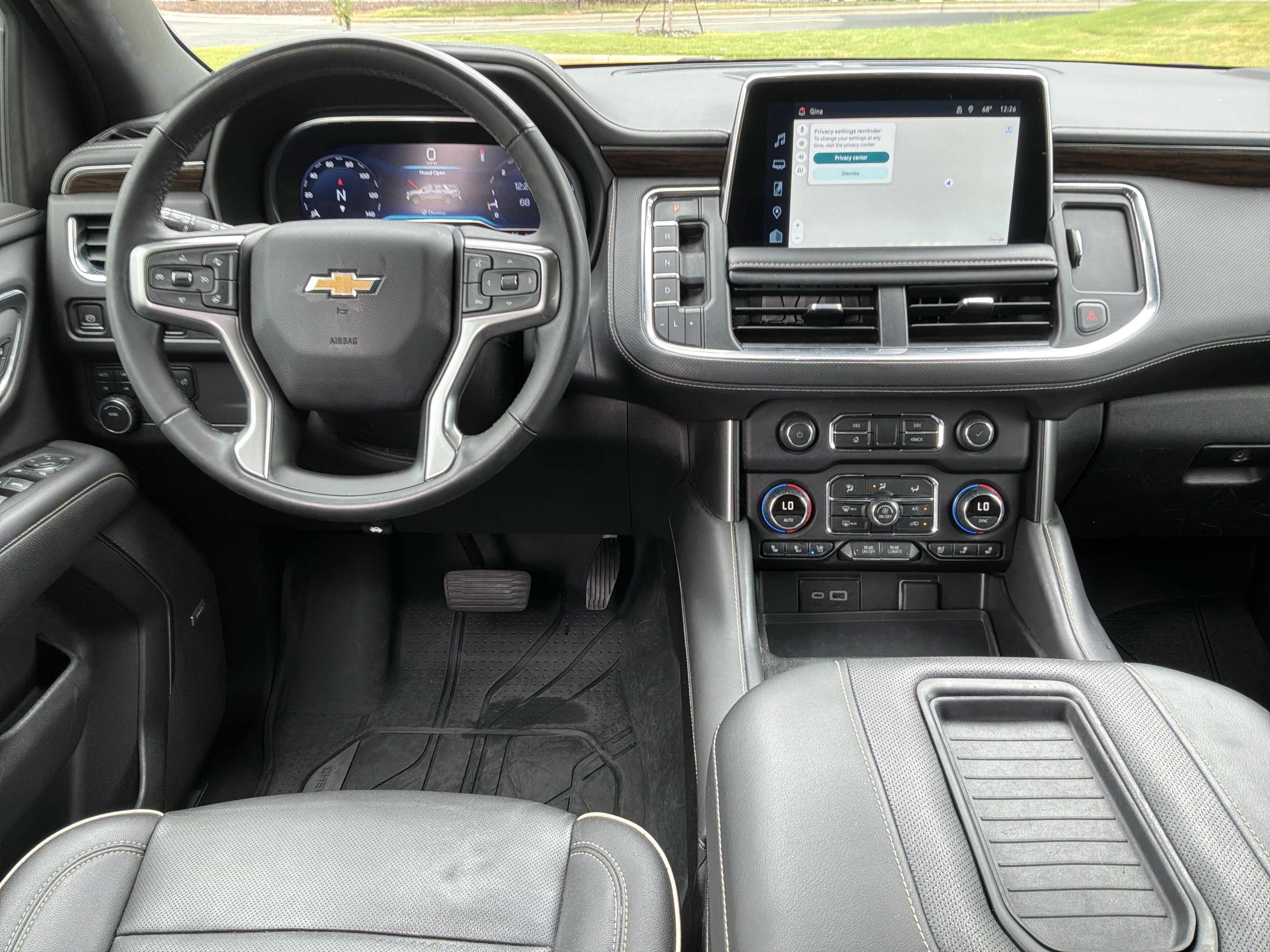 Used 2023 Chevrolet Tahoe Premier AWD/4WD image 29