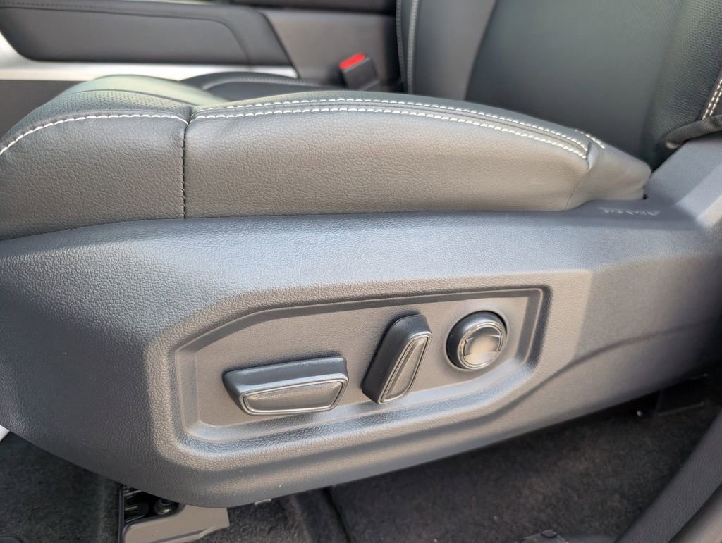 New 2026 Toyota Tundra Limited image 11