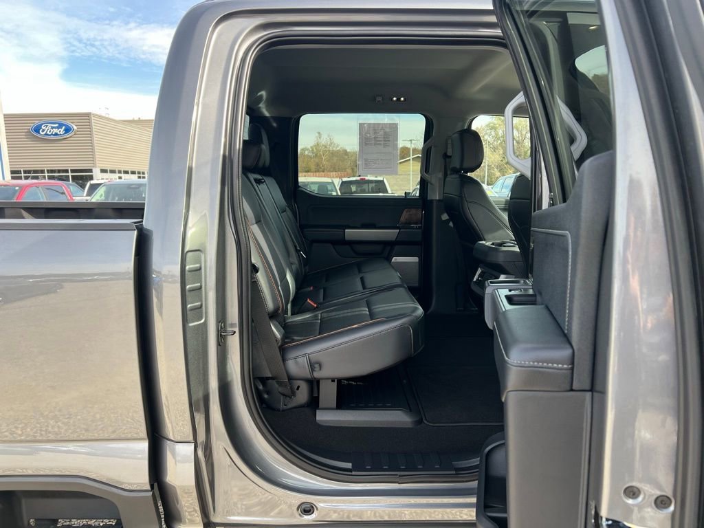 Used 2025 Ford F350 Lariat w/ Lariat Ultimate Package image 20