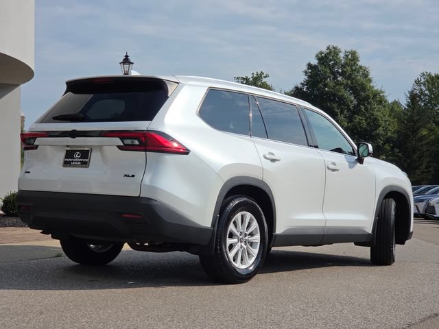Used 2024 Toyota Grand Highlander AWD image 25