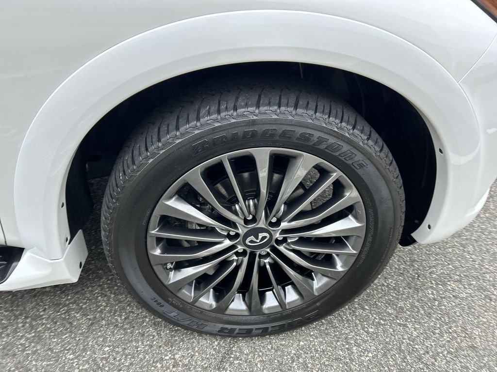 Certified 2024 INFINITI QX80 Sensory AWD/4WD image 13