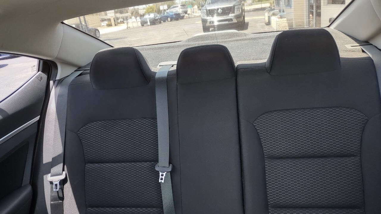 Used 2019 Hyundai Elantra SEL image 28