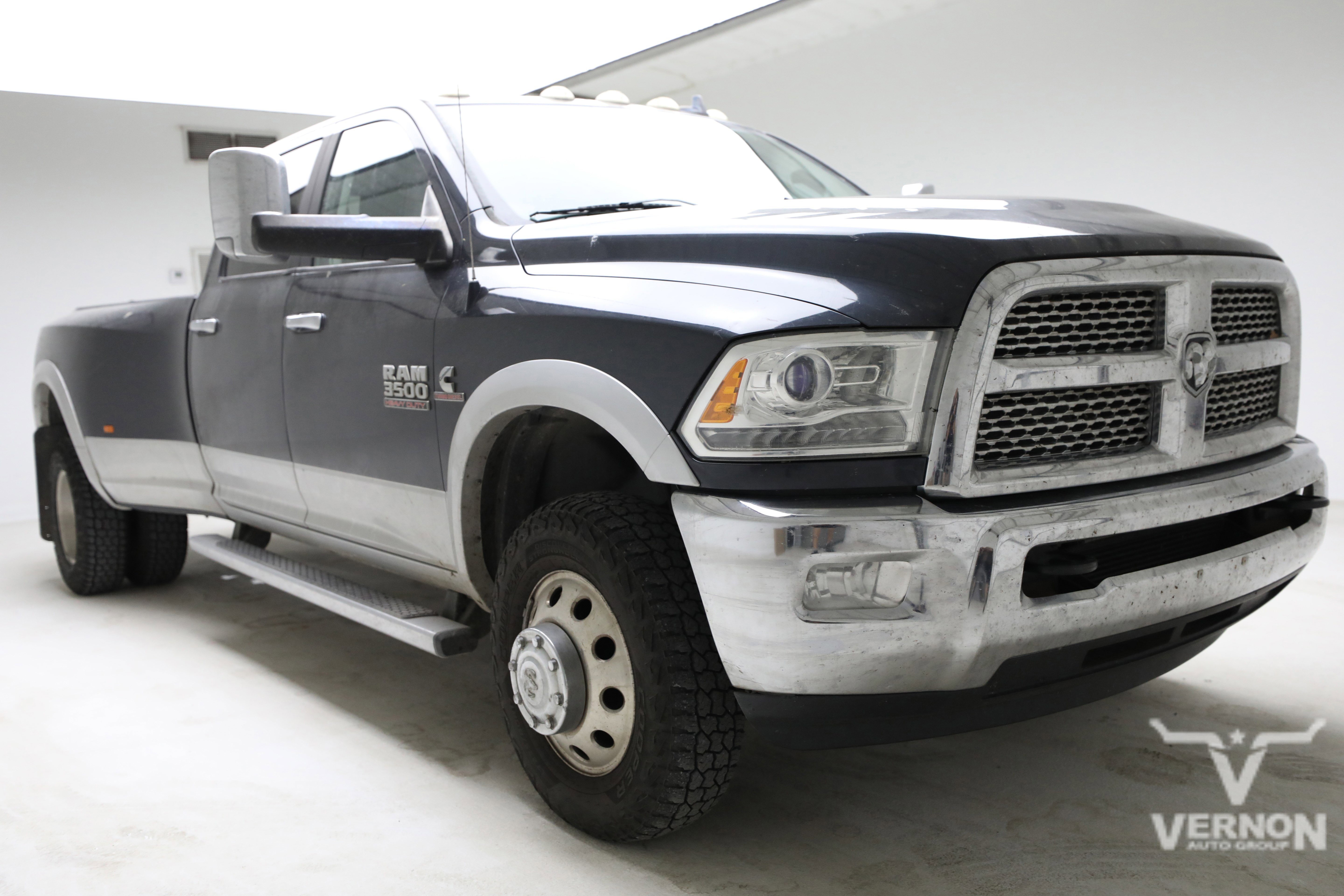 Used 2015 RAM 3500 Laramie w/ Convenience Group image 7