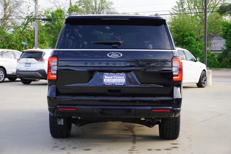 Used 2023 Ford Expedition Limited image 4