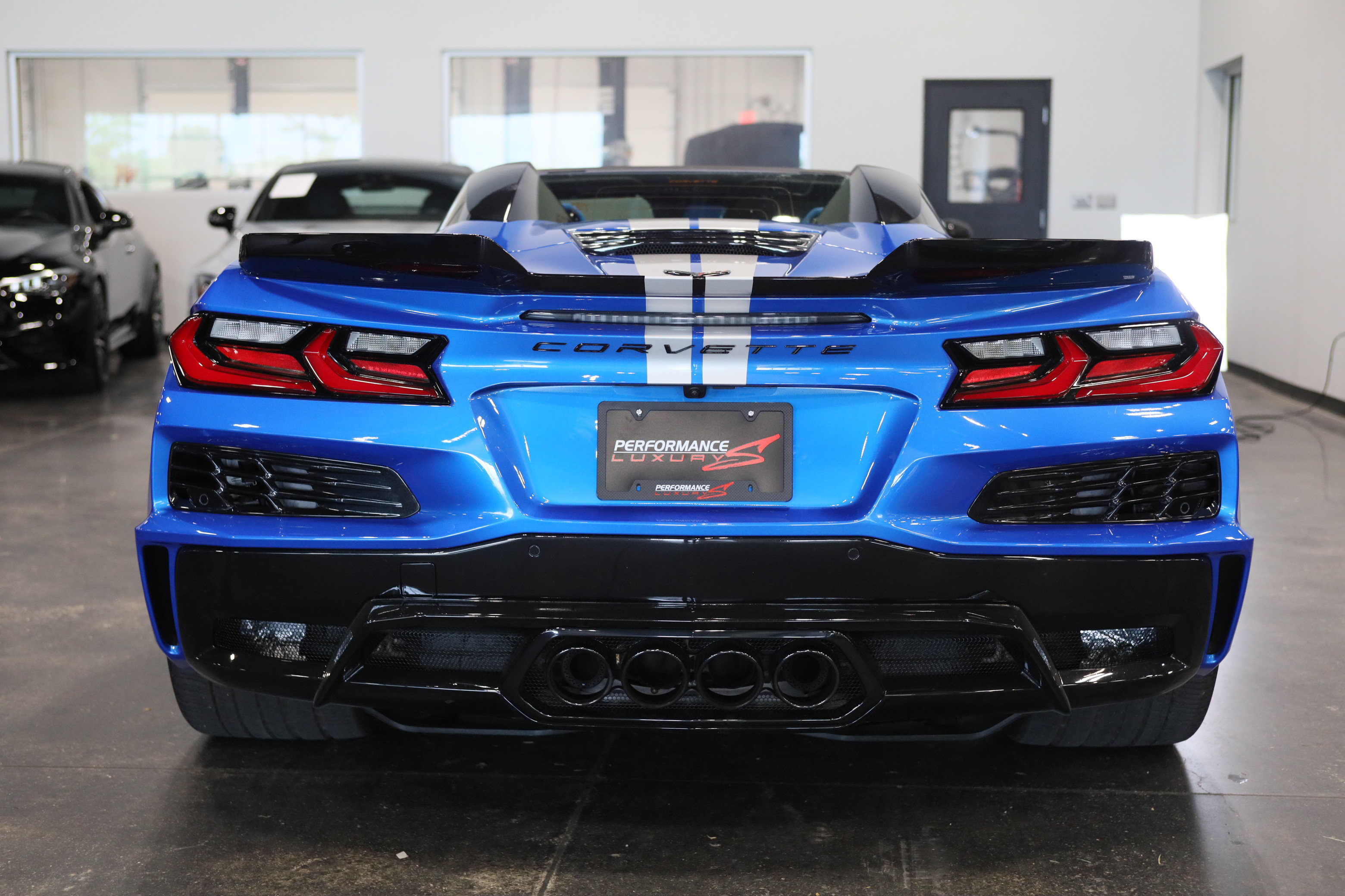 Used 2025 Chevrolet Corvette Z06 w/ Battery Protection Package RWD image 5