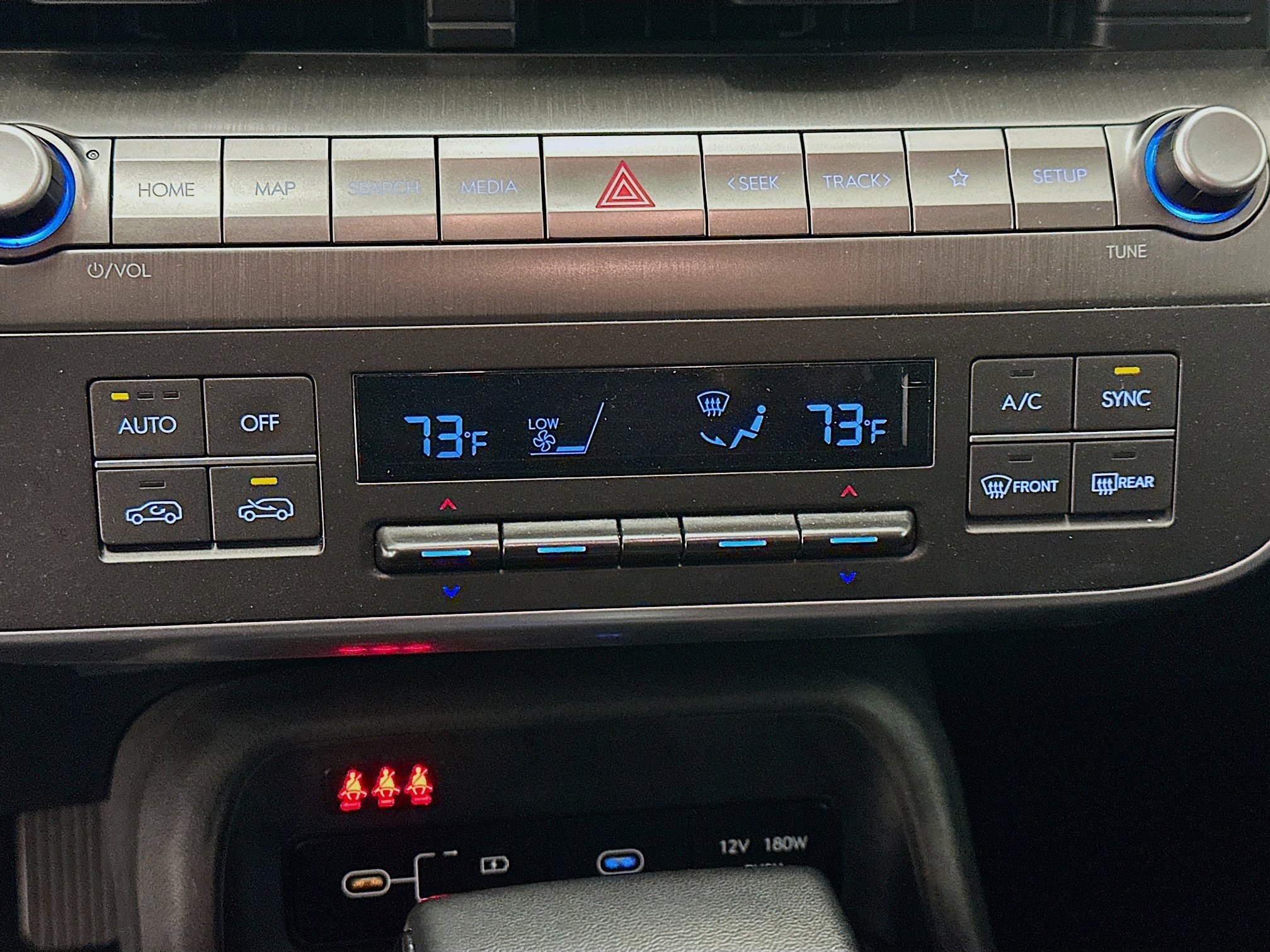 Used 2025 Hyundai Kona SEL image 24